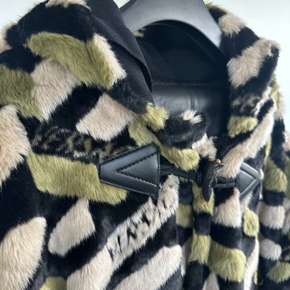 Versace Fur Graphic Coat - Picture 9 of 10